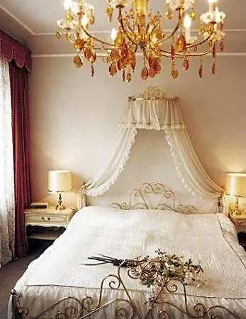 Alte Post Otel